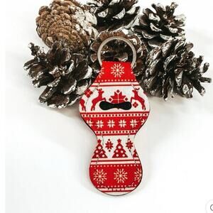LIP BALM HOLDER IN A RED CHRISTMAS PRINT